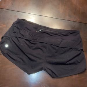 LuLu Lemon Speed Up Shorts